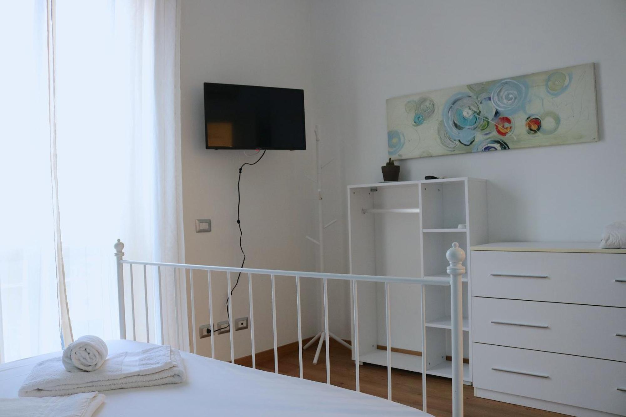 Lovely Navigli Studio With Balcony - Via Carlo Torre Milano Dış mekan fotoğraf